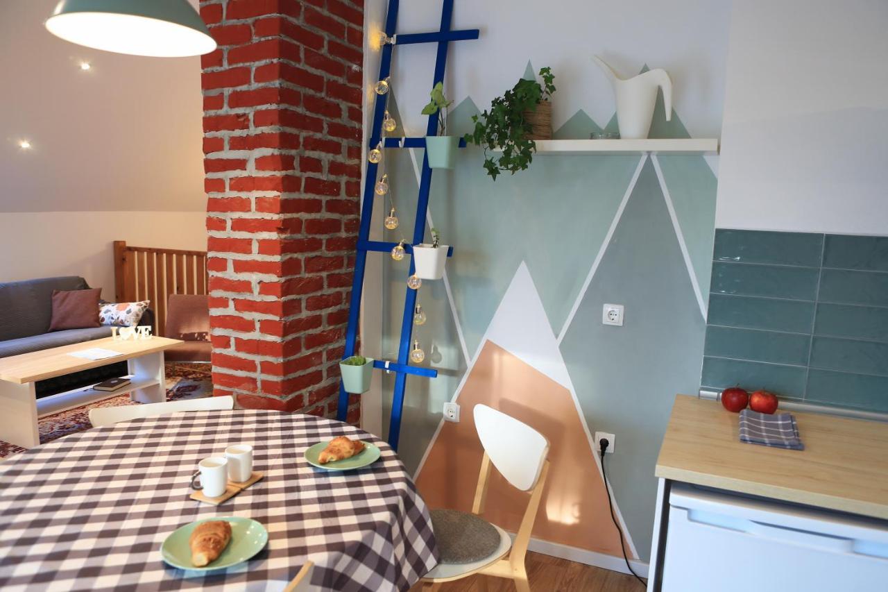Little Forest Apartment *